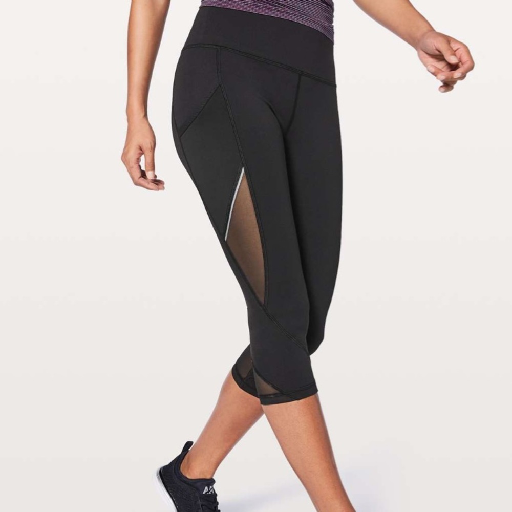 Lululemon | Fast As Light Crop 19” - Picture 16 of 16